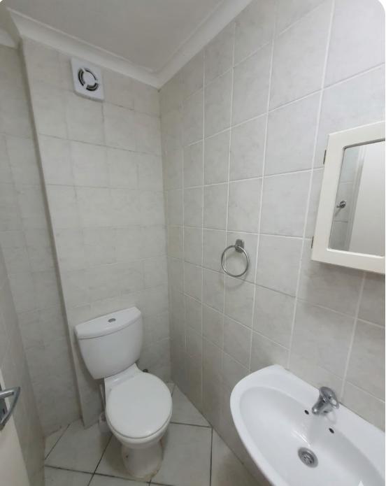 1 Bedroom Property for Sale in Gordons Bay Western Cape